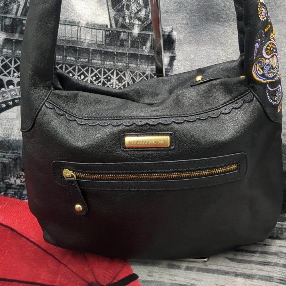 Isabella Fiore Black & Purple Seashell Bag